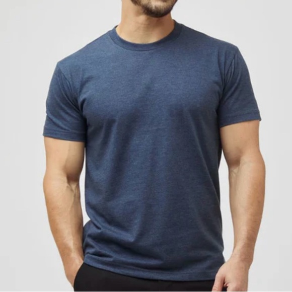 Fresh Clean Threads T-Shirts Set - Picture 3 of 4